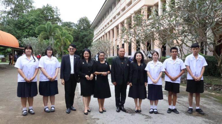 การตรวจเยี่ยมฯ เตรียมความพร้อมเปิดภาคเรียนที่ ๒/๒๕๖๘ จาก สพม.ลำปาง ลำพูน